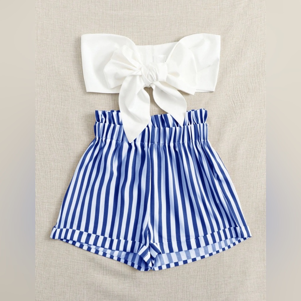 Bow top & stripe shorts outfit